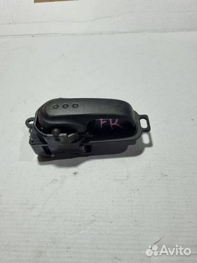 Внутренняя ручка передней правой двери, Micra