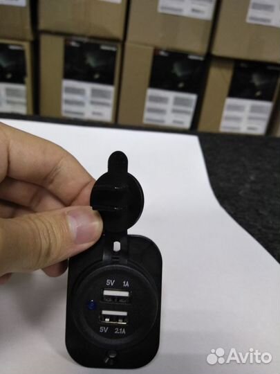 Подзарядка USB встраиваемая влагозащищёная