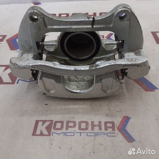 Суппорт передний левый hyundai I30