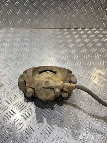 Суппорт тормозной передний правый Ford Mondeo 4