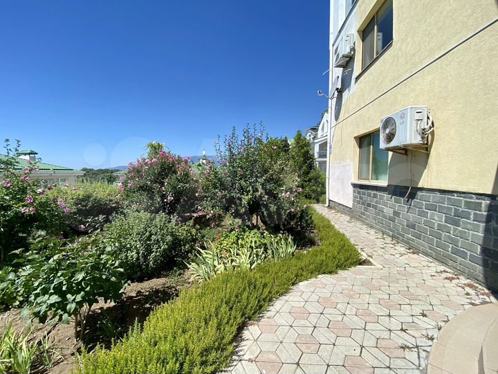 Дом 80 м² на участке 1 сот.