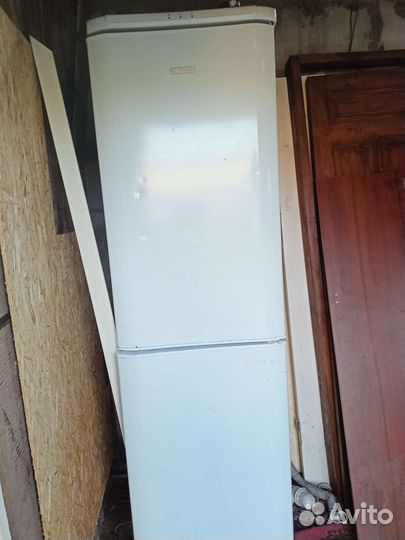 Холодильник на запчасти