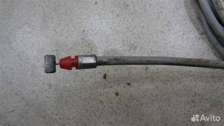 Трос лючка бензобака Mitsubishi Pajero, Montero 2