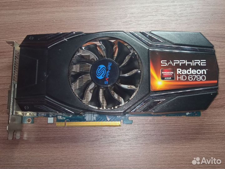 Видеокарта amd radeon sapphire hd 6790