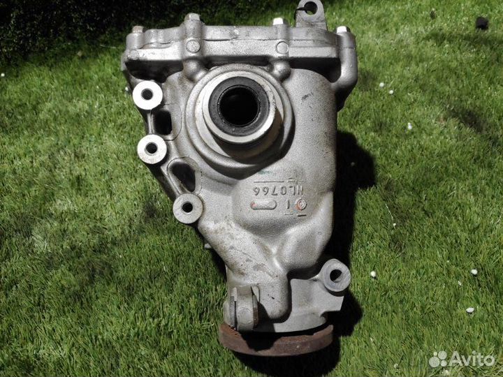 Редуктор передний Infiniti M35 Y50 VQ35DE