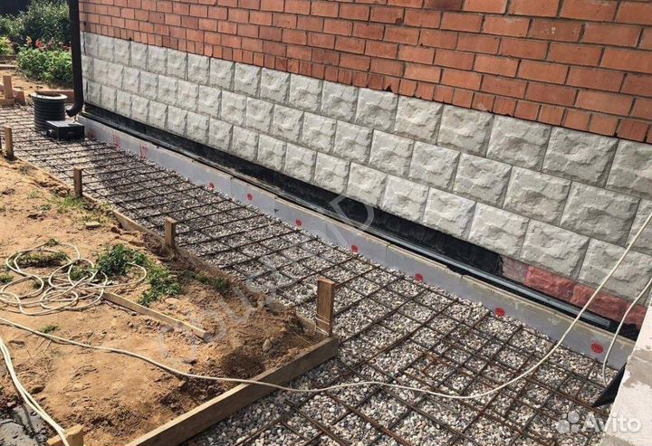 Заливка фундамента бетонные работы отмостки