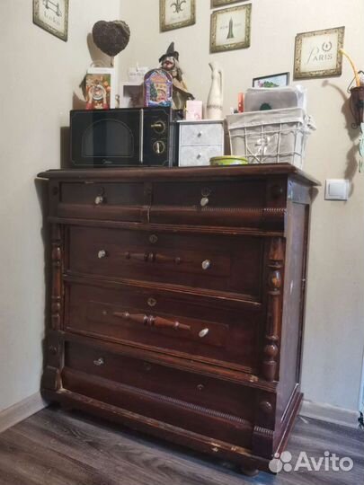 Комод старинный антикварный