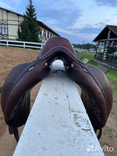Седло выездковое софт ле