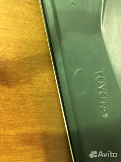 Фонарь внешний задний левый Lexus Rx350