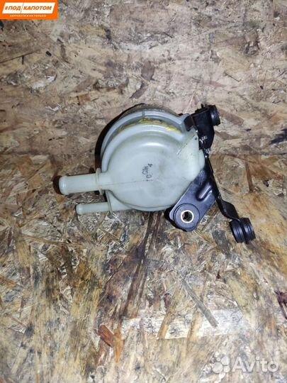 Бачок гидроусилителя Toyota Camry XV40