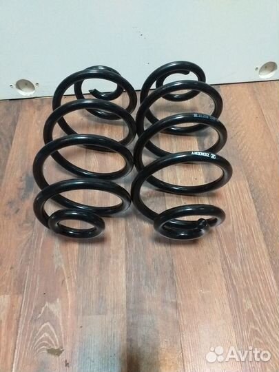 Пружины задние Volkswagen Passat B5