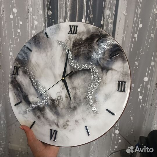 Настенные часы ручной работы