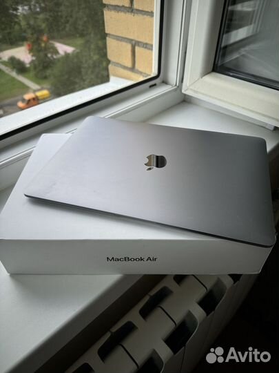 Apple MacBook air 13 2020 m1 8gb 256