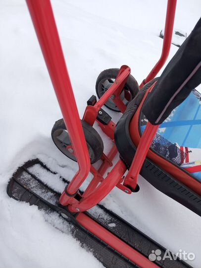 Детский снегокат с колесами