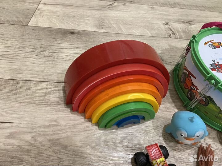 Детские игрушки