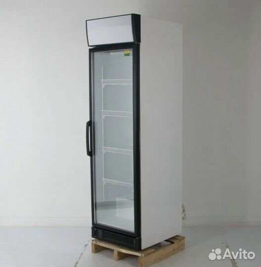 Морозильный ларь, холодильный шкаф