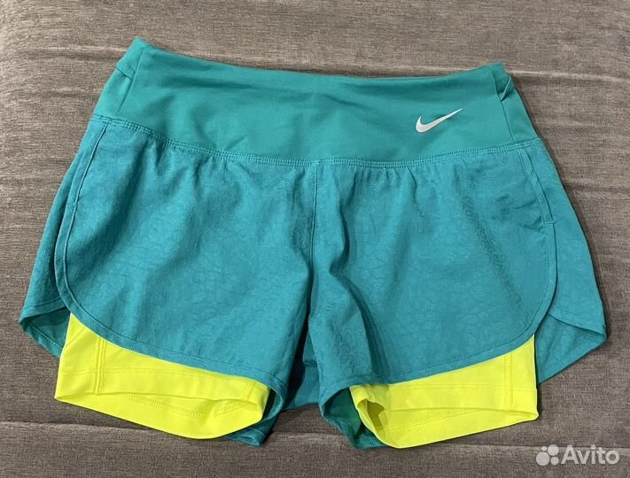 Шорты спортивные Nike