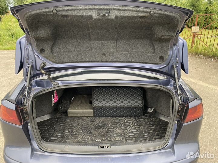 Mitsubishi Lancer 2.0 CVT, 2007, 228 000 км