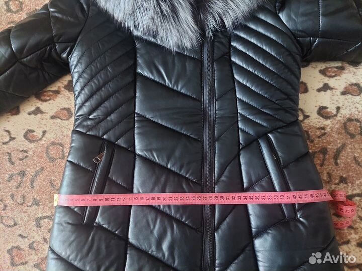 Пуховик зимний женский 46