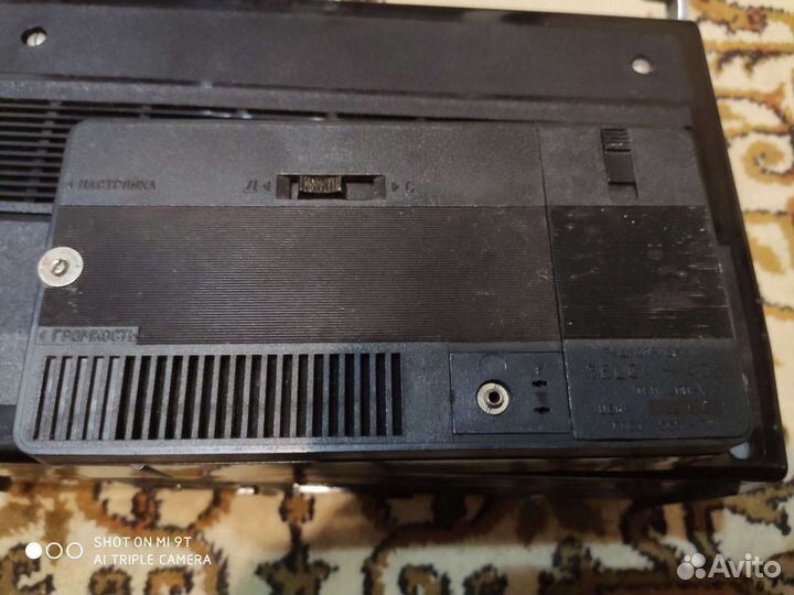 Продаю два радио приёмника, марки selga и spidolo