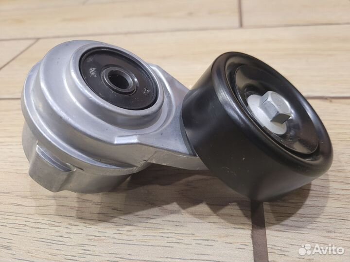 Натяжной механизм с роликом для kia cerato 2 1.6