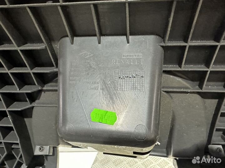 Торпедо Renault Duster 1