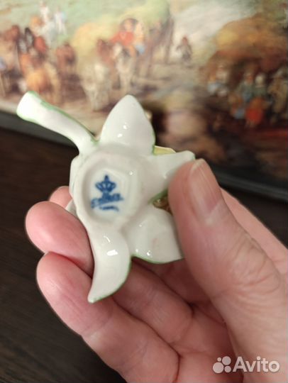 Фарфоровые цветы. Алька