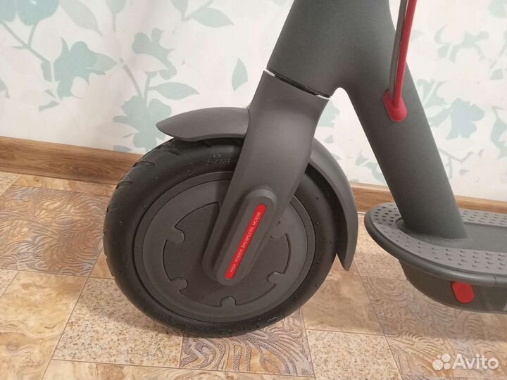 Электросамокат Xiaomi Mi electric scooter 1S