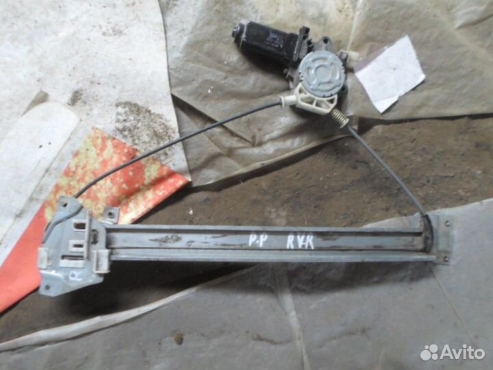 Стеклоподъемник передний правый Mitsubishi Rvr 199