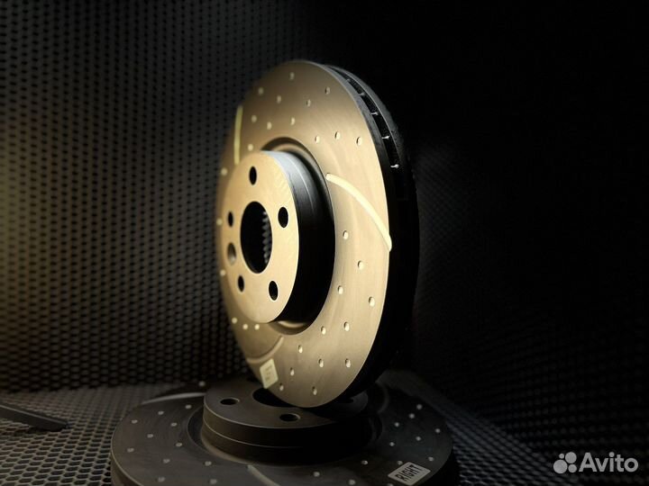 Диски тормозные перфорированные Volvo S60/XC70