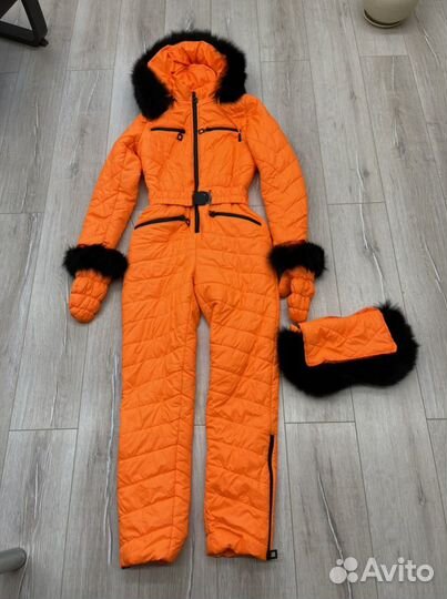 Комбинезон женский