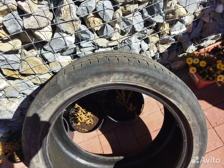 Michelin X Radial 245/40 R18