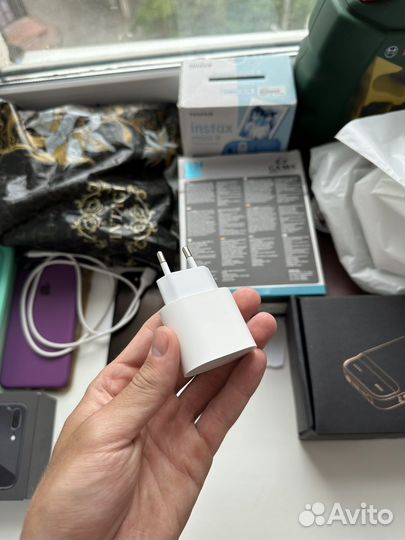 Зарядное устройство для iPhone