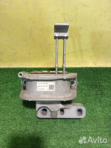 Опора двигателя правая Volkswagen Passat (B8) 20