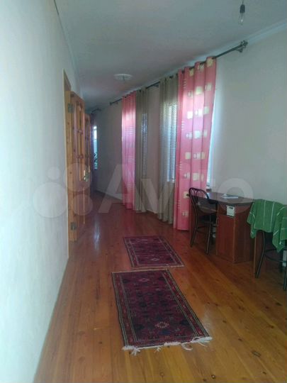Комната 34 м² в 2-к., 1/1 эт.