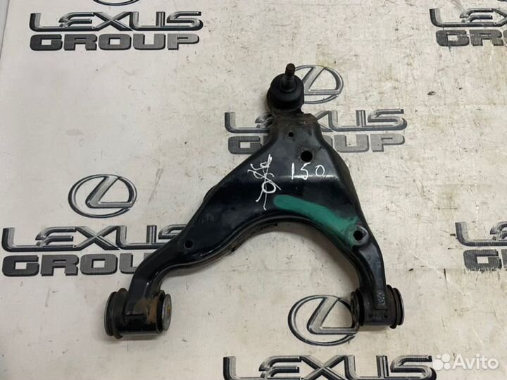 Рычаг подвески передний правый Toyota Land Cruiser