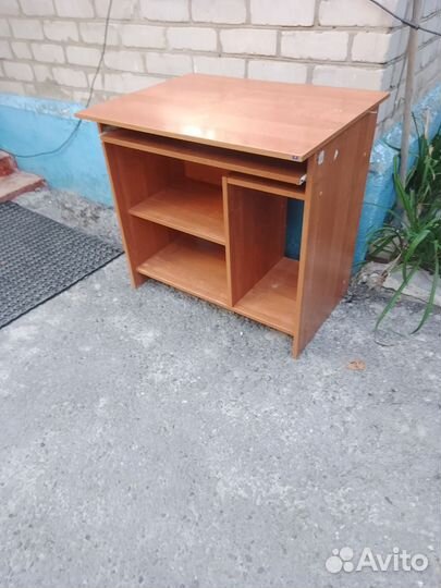 Компьютерный столик бу