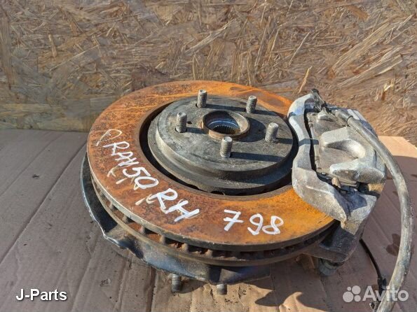 Поворотный кулак в сборе 2018- Тойота рав4 ха50