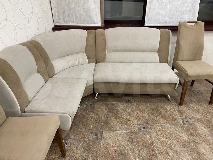 3-к. квартира, 90 м², 2/3 эт.