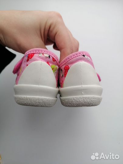 Сандали для девочки 24 для садика для прогулок