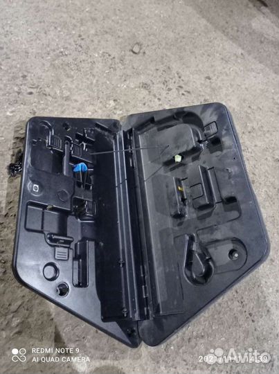 Ящик для инструментов Ауди А8 Д3