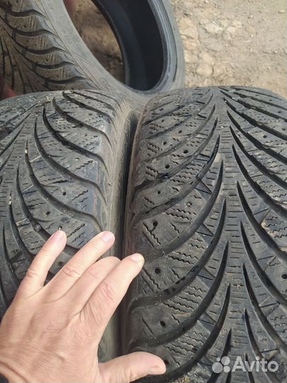 Goodyear UltraGrip 205/55 R16 T