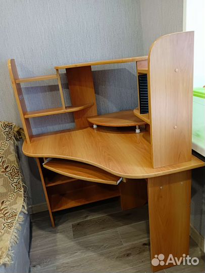 Компьютерный стол бу