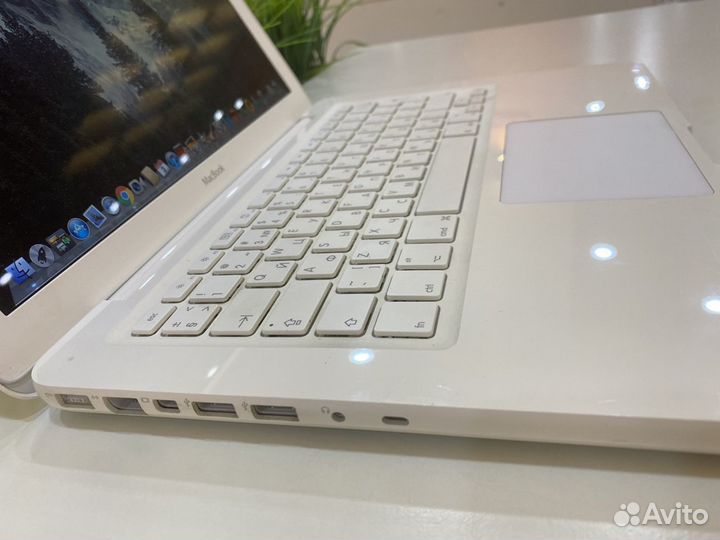 Macbook 1344. Диагональ 13,3 дюйма