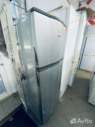 Холрдильник Whirlpool No Frost