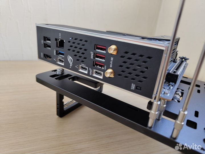 Asus ROG strix Z790-I gaming wifi