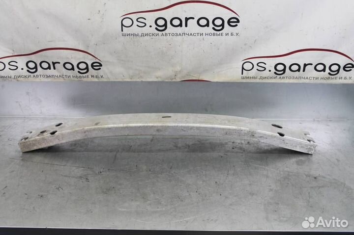 Усилитель переднего бампера Nissan Pathfinder R52