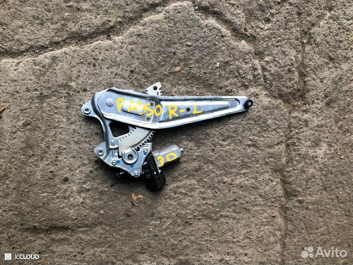 Стеклоподъемник на toyota passo NGC30 1nrfe