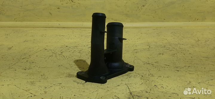 Корпус термостата Ford Focus 2 - 1,6