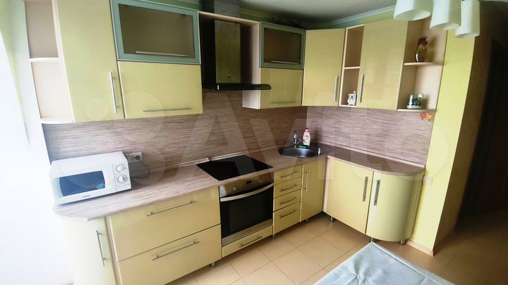 2-к. квартира, 53,8 м², 8/10 эт.